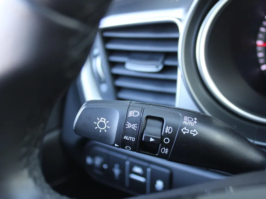 Kia Ceed Sportswagon 1.0 T-GDi DynamicLine | Camera | Clima | Cruise | 16' LM | Navi | LED | Apple CarPlay/Android Auto |