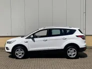 Ford Kuga 1.5 EcoBoost 120 pk Trend Ultimate Groot Navi - Trekhaak - Voorruitverwarming