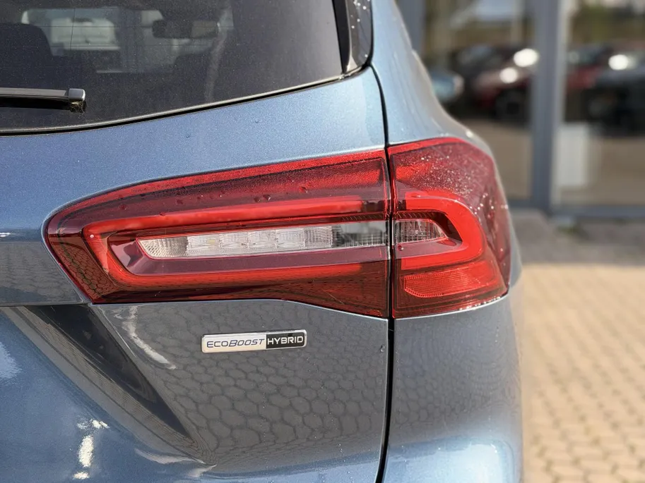 Ford Focus Wagon 1.0 EcoBoost Hybrid Titanium TREKHAAK I  DRIVER ASSISTANCE PACK I WINTER PACK I APPLE CARPLAY / ANDROID AUTO I