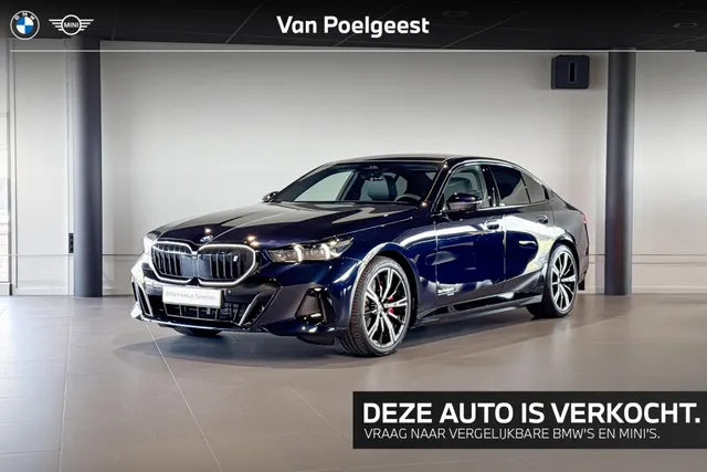 BMW i5 Sedan