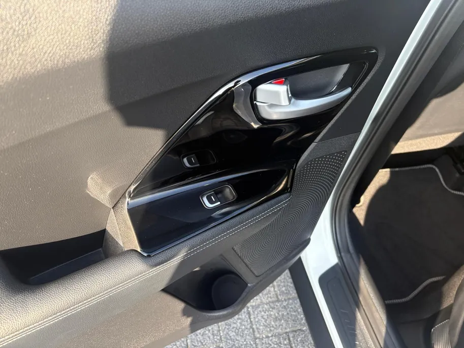 Kia Niro 1.6 GDi Hybrid DynamicPlusLine | Navi | Stoel- stuurverwarming | Climate control