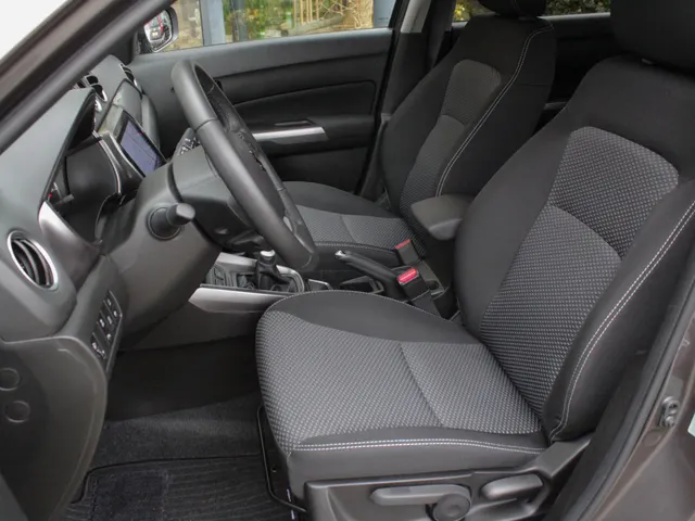 Suzuki Vitara 1.4 Boosterjet Select Smart Hybrid | Snel rijden!
