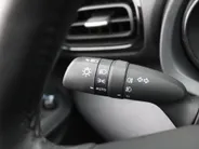 Mazda 2 Hybrid 1.5 Agile | Comfort Pakket | Airco | Apple carplay / Android auto | 15' LM |