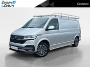 Volkswagen Transporter 2.0 TDI L2H1 28 Bulli | Trekhaak | navigatie | Lederen Bekleding | Imperiaal | Parkeer Camera | Stoelverwarming | Lichtmetalen Velgen |