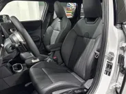 MINI Cooper 5-deurs Cooper C John Cooper Works S