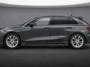 Audi A3 e-hybrid S edition 204 PK · Afneembare trekhaak · Optiekpakket zwart plus · Privacy glas
