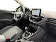 Ford Fiesta 1.0 EcoBoost Titanium |Apple Carplay/Android Auto| Trekhaak| Voorrutverwarming| 12 maanden Bovag garantie|