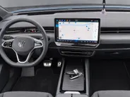 Volkswagen ID.7 Tourer Pro 77 kWh 210kW/286PK · Trekhaak · Navigatie · 360°Camera + parkeersensoren · Garantie t/m 17-10-2027
