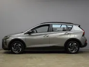 Hyundai Bayon 1.0 T-GDI 48V 100PK 7DCT Premium Automaat | Carplay/ Android Auto Navi | Camera |Clima | Cruise | Trekhaak