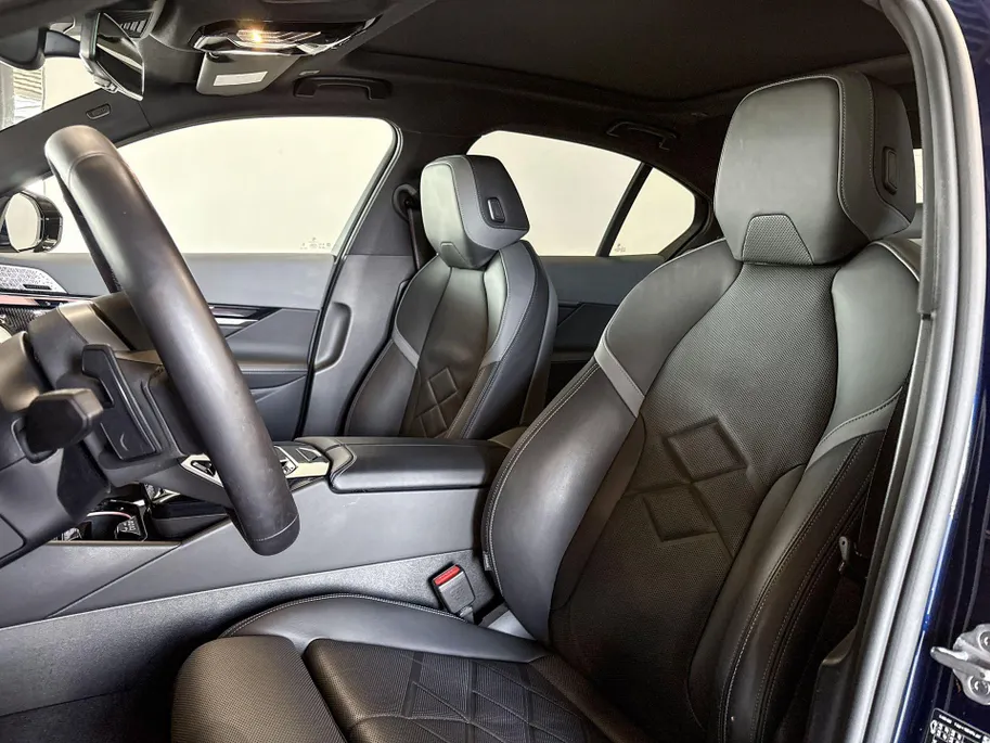 BMW i5 Sedan eDrive40 M Sport Edition
