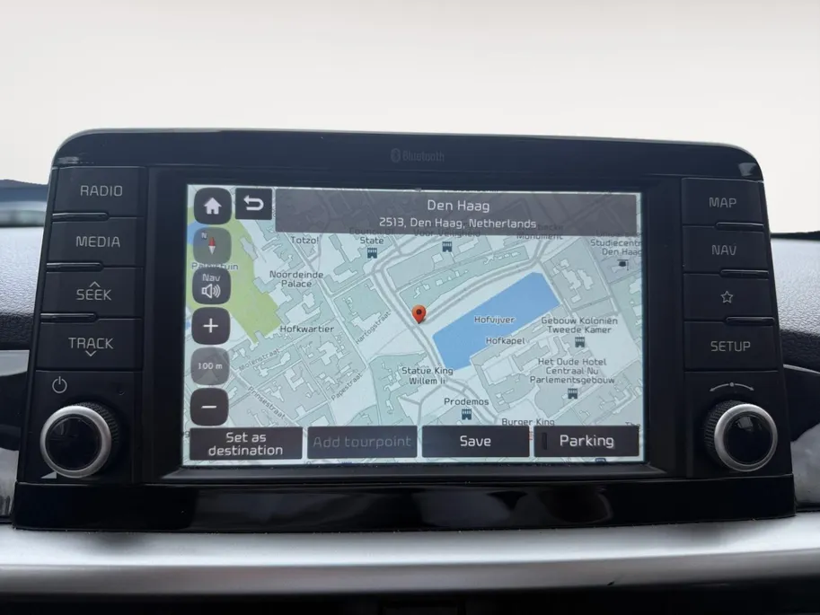 Kia Picanto 1.0 ComfortPlusLine Navigator Navi | Bluetooth | Camera | Cruise control | Metallic lak | Trekhaak* | Bovag garantie | NAP