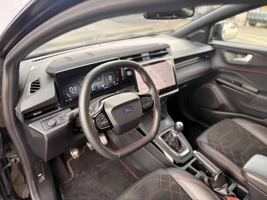 Ford Puma 1.0 EcoBoost Hybrid ST-Line X DRIVER ASSISTANCE PACK I WINTER PACK I B&O SOUNDSYSTEM I APPLE CARPLAY / ANDROID AUTO I