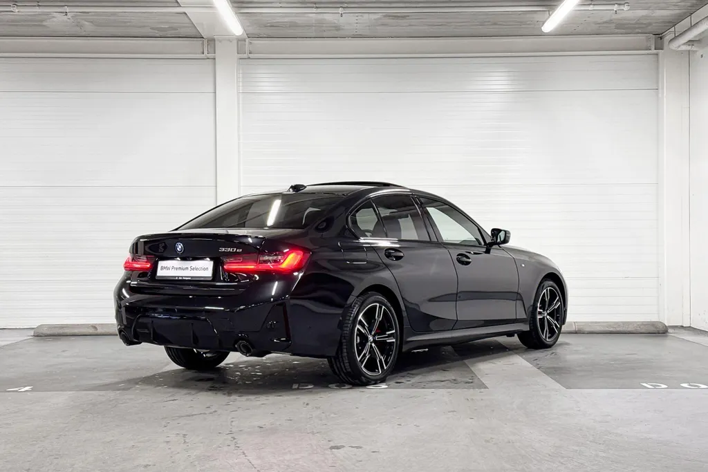 BMW 3 Serie Sedan 330e
