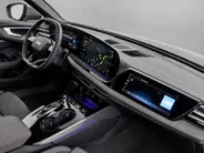 Audi A5 Avant 2.0 299pk S-tronic e-hybrid Quattro S edition · 360 Camera · Alarm · Bijrijder Scherm · Matrix LED · Apple/Android Car Play · 19'' Inch · Garantie t/m 27-06-2029 of 100.000km