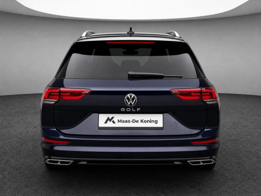 Volkswagen Golf Variant 1.5eTSI/130PK R-Line · Navigatie · Apple/Android Car Play · Camera + Parkeersensoren · Stoelverwarming ·  Garantie t/m 12-01-2028 of 100.000km