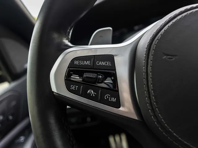 BMW X5 xDrive45e High Executive | NL geleverd | 1e Eigenaar | Achteras besturing |