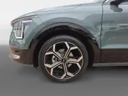 Kia Niro 1.6 GDi Hybrid ExecutiveLine Meest luxe uitvoering | Dealer onderhouden | Schuif-/kanteldak | Cruise Control Adaptief | Dodehoek Detectie | Head up Display | Stoelverwarming en Ventilatie | Harman/Kardon | Android & Carplay | NAP