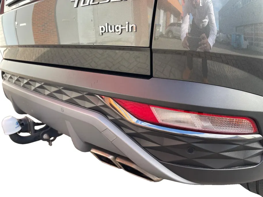 Hyundai Tucson 1.6 T-GDI PHEV Comfort Smart 4WD |Navigatie| Achteruitrijcamera| Parkeersensoren v+a| Stoel/Stuurverwarming| Elektrische achterklep| Trekhaak|