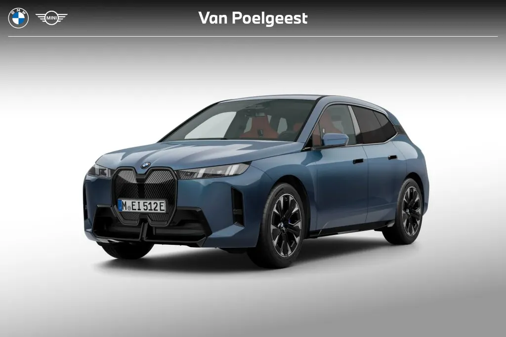 BMW iX xDrive60 112 kWh