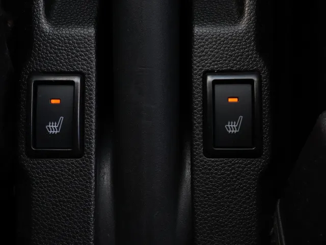 Suzuki Ignis 1.2 Hybrid Select Carplay | Bi-tone