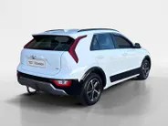 Kia Niro 1.6 GDi Hybrid DynamicLine | Trekhaak | Climate control | Achteruitrijcamera | Adaptieve cruise control | Verbruik 1 op 20!
