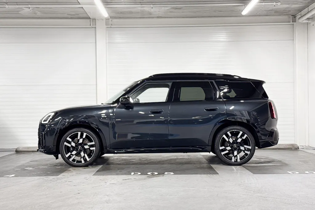 MINI Countryman S JCW ALL4 John Cooper Works XL
