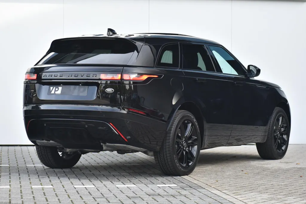 Land Rover Range Rover Velar P400e R-Dynamic SE