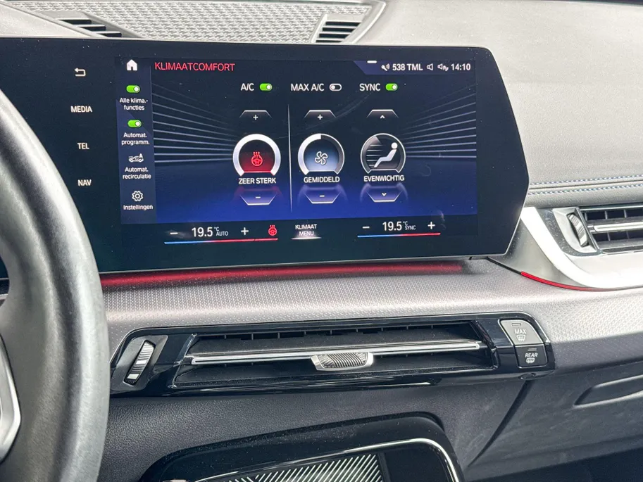 BMW X1 xDrive23i