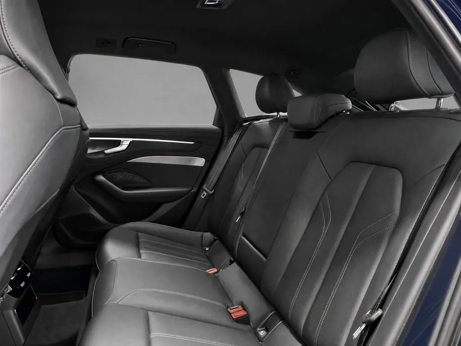 Audi A6 Avant 2.0 367pk e-hybrid Quattro S edition Competition · Wegklapbare Trekhaak · B&O Audio · 360 Camera · Elek. voorstoel · Matrix LED · 20'' Inch · Garantie t/m 29-07-2030 of 100.000km