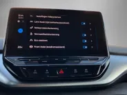 Volkswagen ID.4 Pro 77 kWh 150kW/204PK · Trekhaak · Panoramadak · Parkeersensoren · Apple/Android Car Play ·