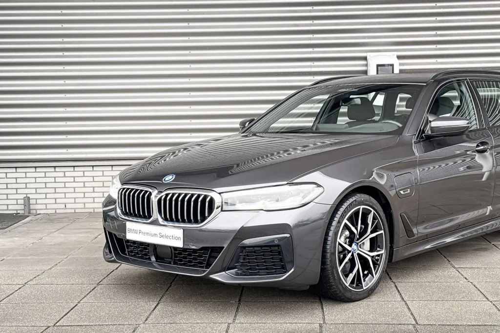 BMW 5 Serie Touring 530e Business Edition Plus