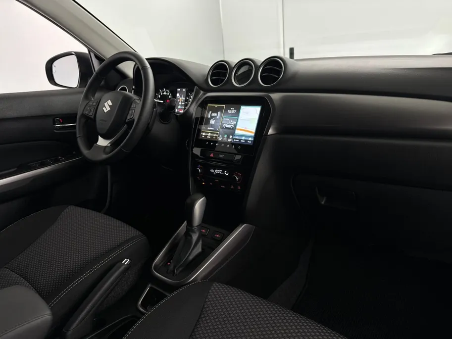 Suzuki Vitara 1.4 Select Smart Hybrid Automaat | Navigatie | Adaptieve Cruise Control | Parkeercamera
