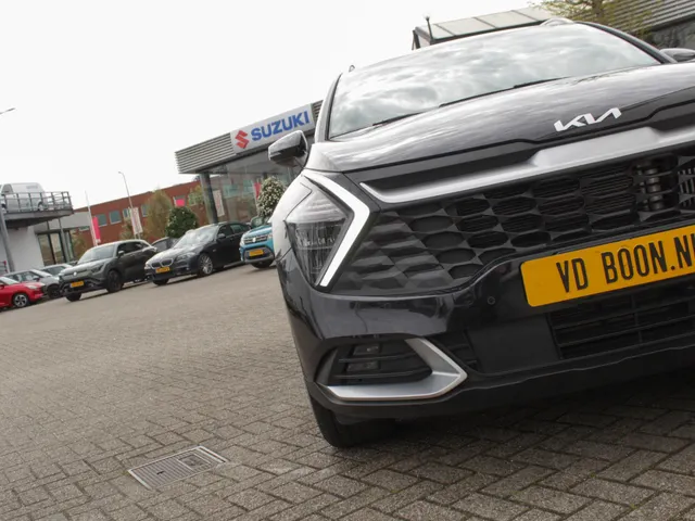 Kia Sportage 1.6 T-GDi Plug-in Hybrid AWD DynamicLine | Navi | Adap. Cruise | Park sens