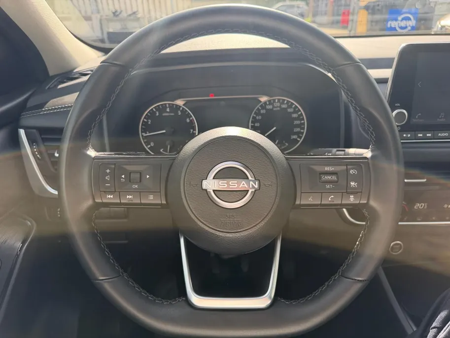 Nissan QASHQAI 1.3 MHEV Acenta | TREKHAAK | CLIMATE | PANO DAK | ACHTERUITRIJCAMERA | CARPLAY |