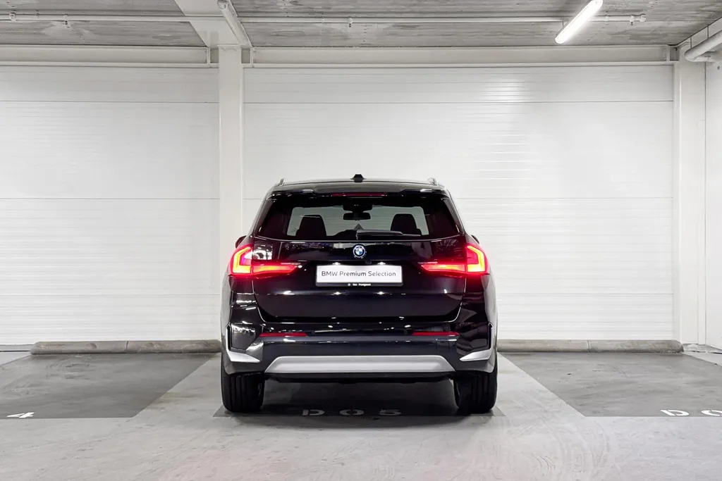 BMW iX1 eDrive20 Pure Edition