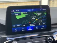 Ford Kuga 2.5 PHEV ST-Line X Elektrisch wegklapbare trekhaak - Panoramadak - 20inch LM Velgen