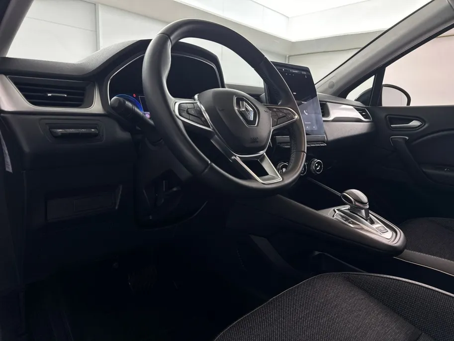Renault Captur 1.6 E-Tech PHEV 160 Intens | Groot Scherm + Navigatie | Parkeercamera | Cruise Control