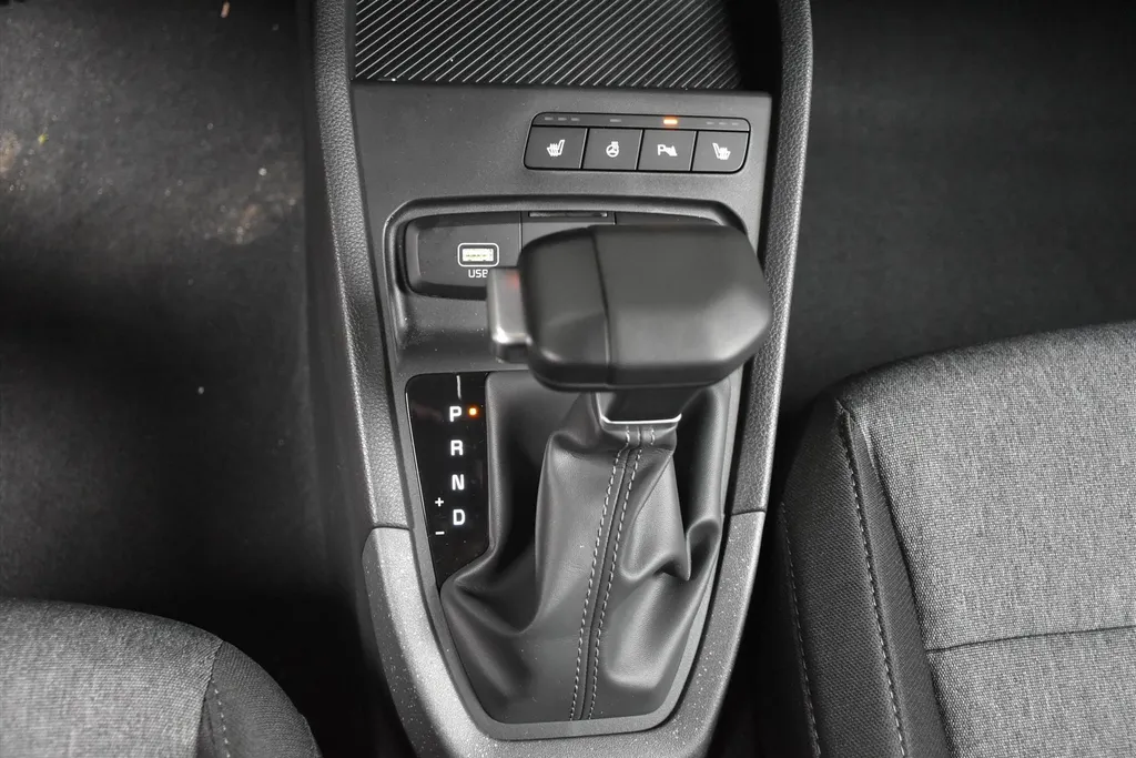 Kia Stonic 1.0 T-GDi MHEV 100pk DCT7 DynamicPlusLine