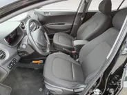 Hyundai i10 1.0i i-Premium | Apple Carplay/Android Auto | Voorstoelen verwarmd | Climate control