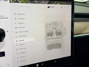 Tesla Model Y 351PK Long Range AWD 75 kWh Automaat | SOH-Waarde 93% | 1e eigenaar | Panoramadak | Basic Autopilot | 360 Camera | Stoelverwarming | Leder | Elektrische Achterklep | Elektrische Stoelen | Full LED |