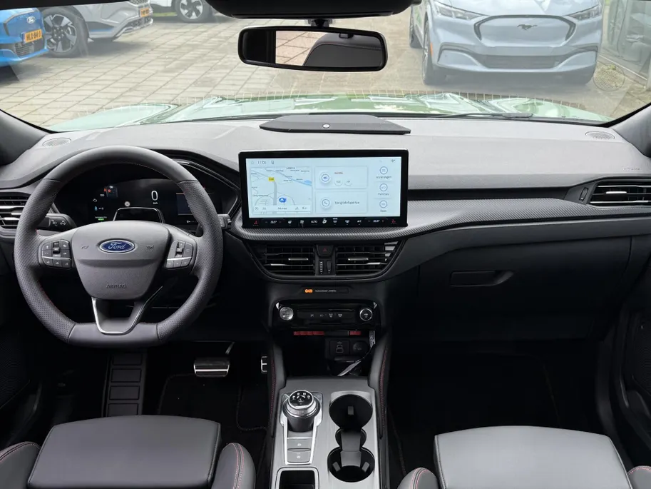 Ford Kuga 2.5 PHEV ST-Line X