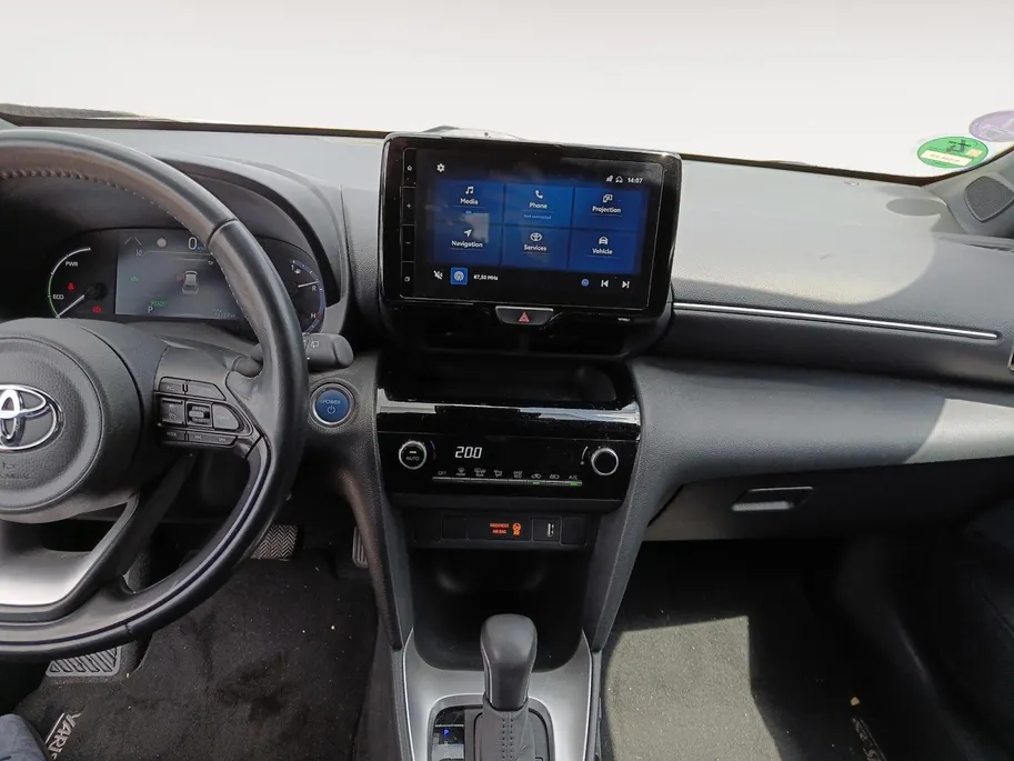 Toyota Yaris Cross 1.5 Hybrid First Edition | Trekhaak | Apple Carplay/Android Auto | Auto emergency stop | Climate control | Adaptive cruise control