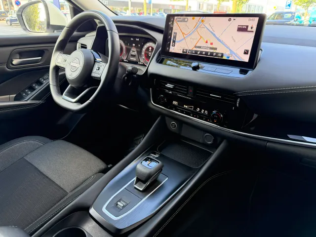 Nissan QASHQAI 1.3 Mild-Hybrid 158pk Xtronic N-Connecta | Panoramadak | Navigatie | 360-Camera | App Connect | Blind Spot | Keyless | All Season