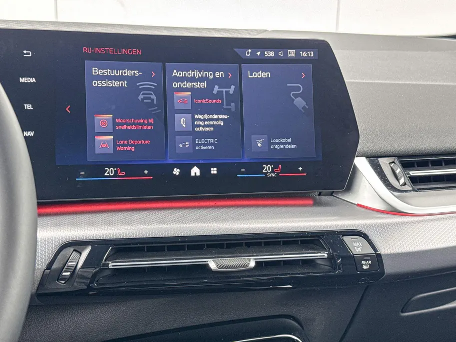 BMW 2 Serie Active Tourer 230e xDrive M-Sport
