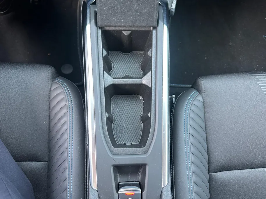 Renault Clio 1.8 Hybrid 160 esprit Alpine | Harman & Kardon | 360 Camera | Stoel- & Stuurverwarming | Apple Carplay & Android Auto | Direct Beschikbaar | Rijdende Demo |