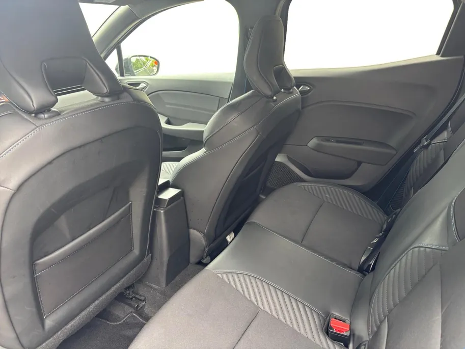 Renault Clio 1.6 E-Tech Full Hybrid 145 esprit Alpine Camera | Adaptive Cruise Control | Climate control |