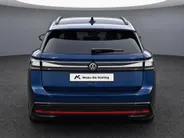 Volkswagen ID.7 Limited Edition Plus 77 kWh accu 286 PK · Trekhaak inklapbaar, met elektrische ontgrendeling · Draadloze telefoonlader ·