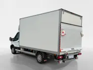 Ford E-Transit 425 CC 68 kWh 184 pk L4 met Gesloten laadbak, laadklep (750 kg), dakspoiler en zijdeur | Achteruitrijcamera | Laadvermogen 1.347 kg