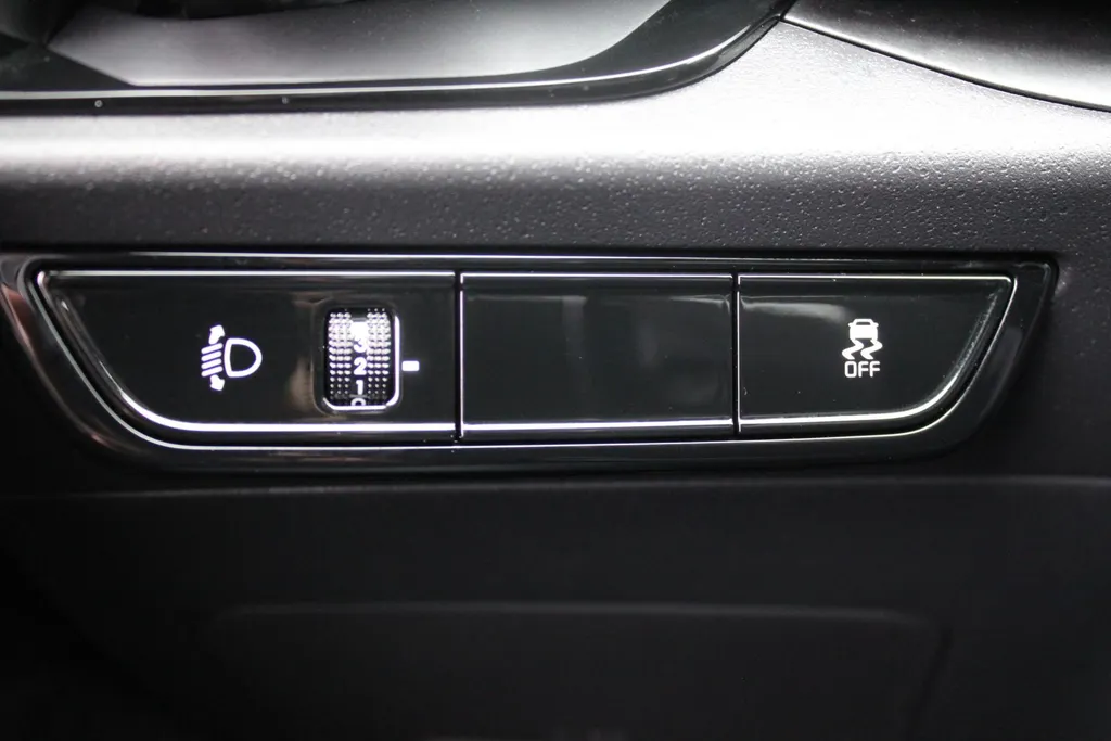 Kia Niro EV DynamicLine 64.8 kWh | Navi | Airco | Cruise | Camera | 17' LM |