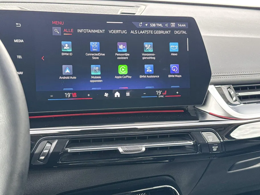 BMW iX1 xDrive30